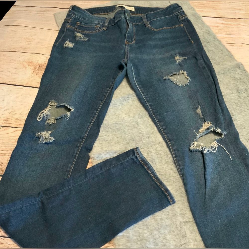 Bullhead Black Distressed Skinny Jeans Size 9